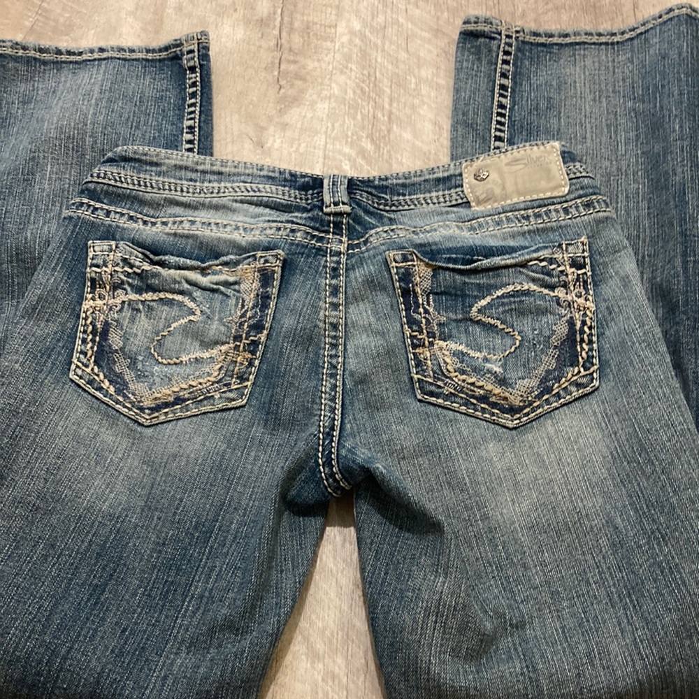Silver Jeans: Aiko, short length